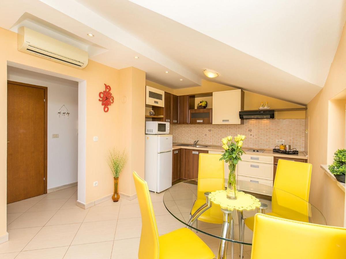 Apartment Labinjan Poreč Dış mekan fotoğraf